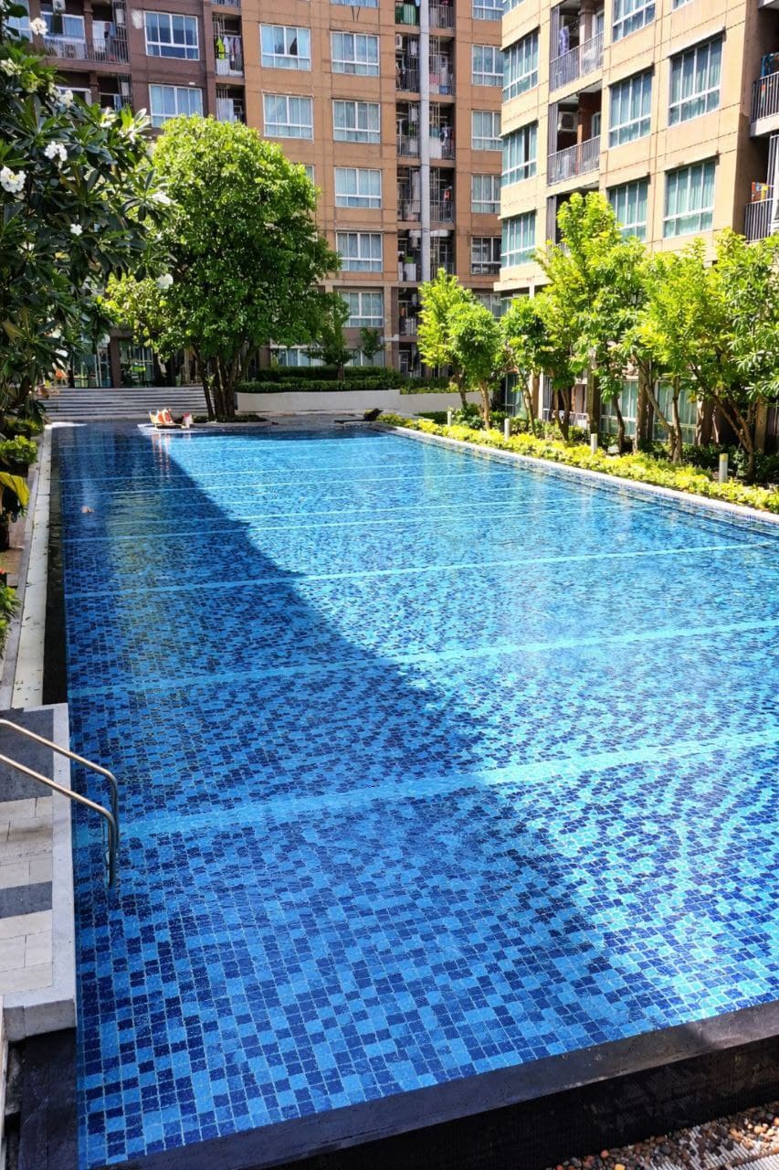 Apartments in the center, D Condo Campus Resort