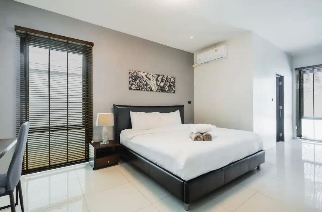 3-Schlafzimmer-Villa, Nai Harn, Rawai