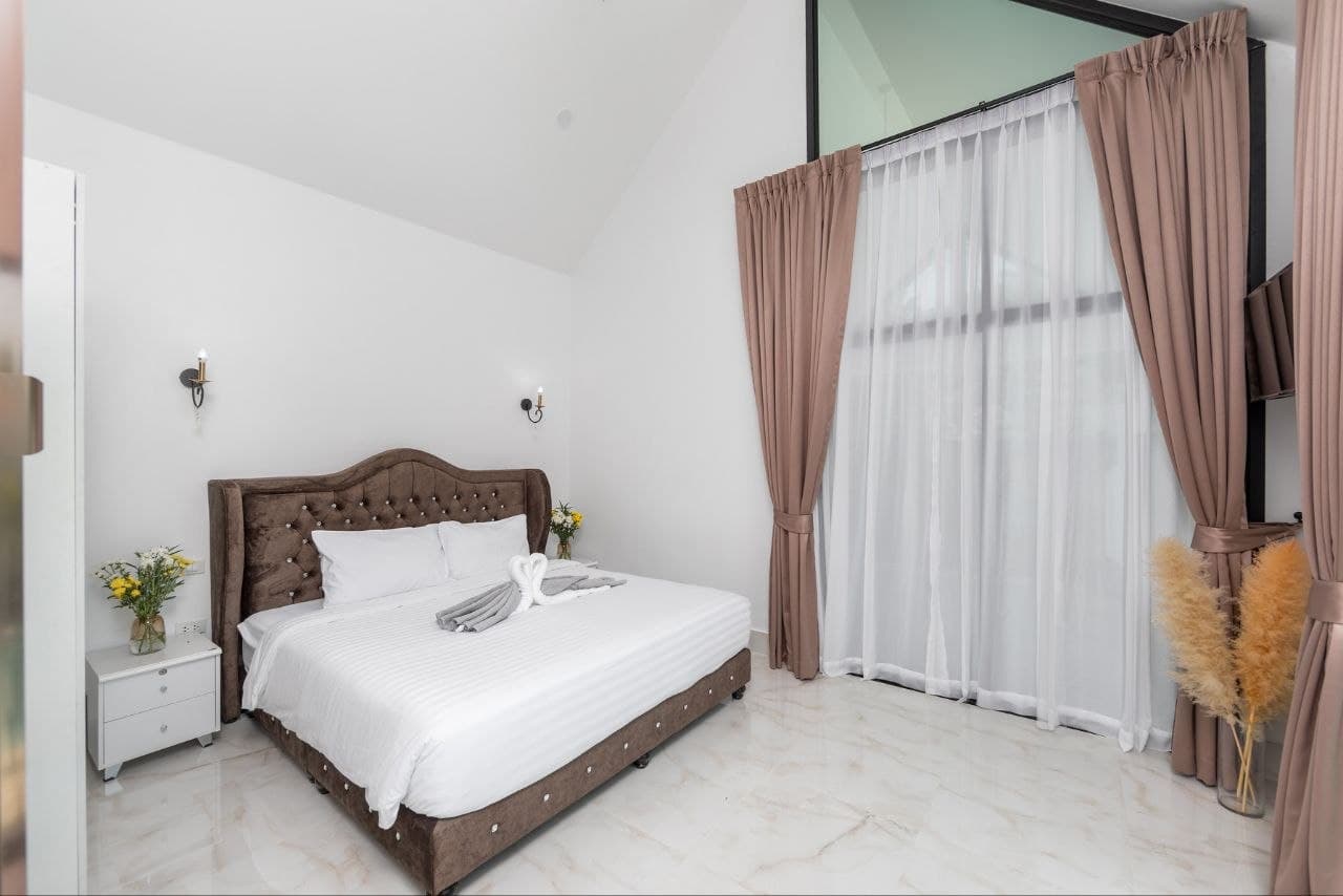3-Schlafzimmer-Villa, Nai Harn, Rawai